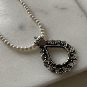 Collier Matière & Nature. Pièce Phare