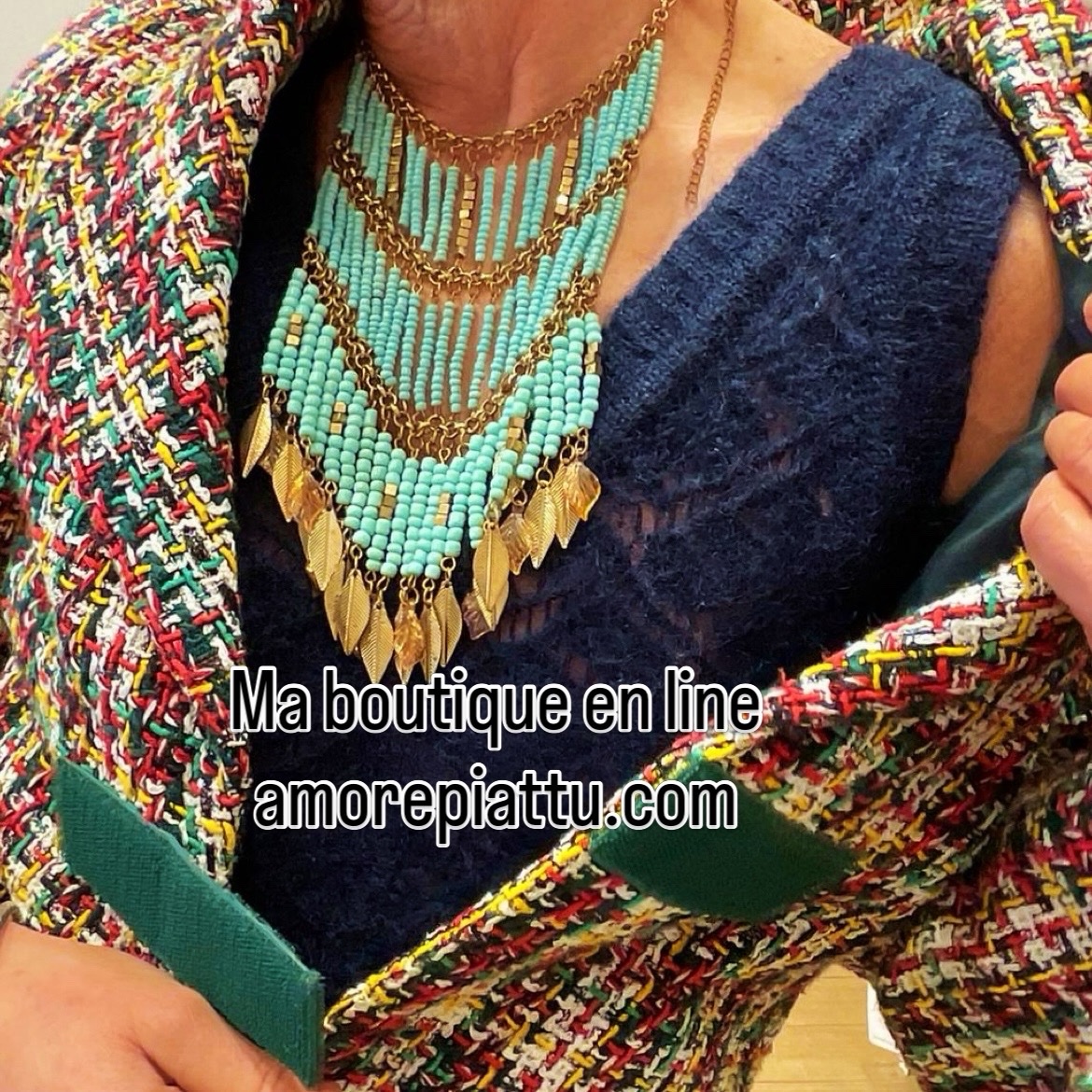 Collier Plastron Turquoise et Laiton – Résonance Azur – Image 9