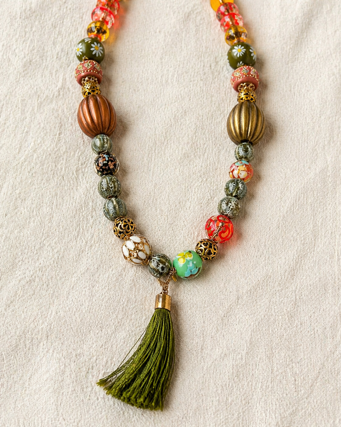 Collier Éclat Nomade - bohème chic avec pampille – Image 3