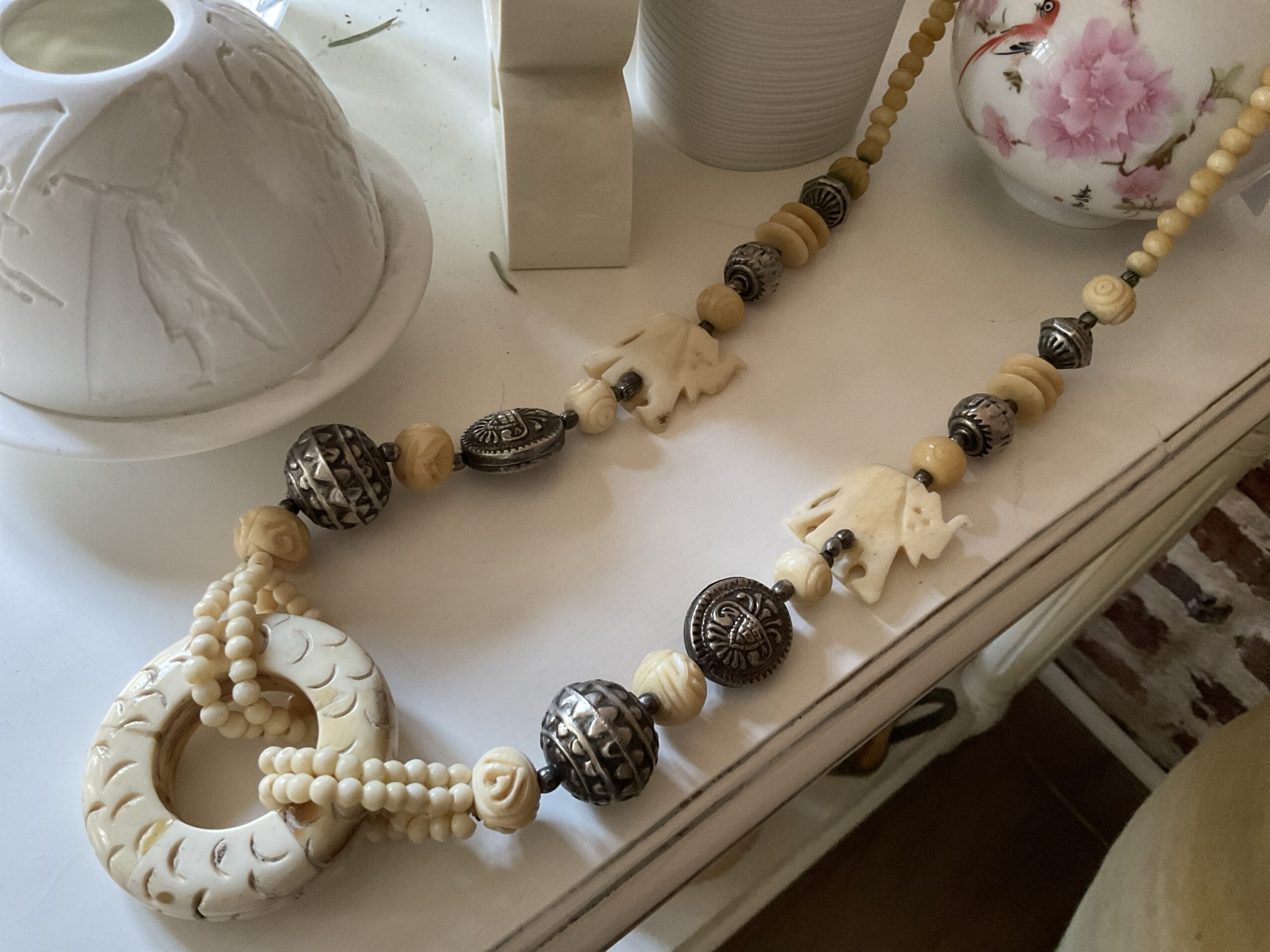 Collier Cercle des Origines - Pièce Unique – Image 4
