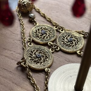 Collier Mémoire de Jaipur. Trois médaillons, un parfum de voyage