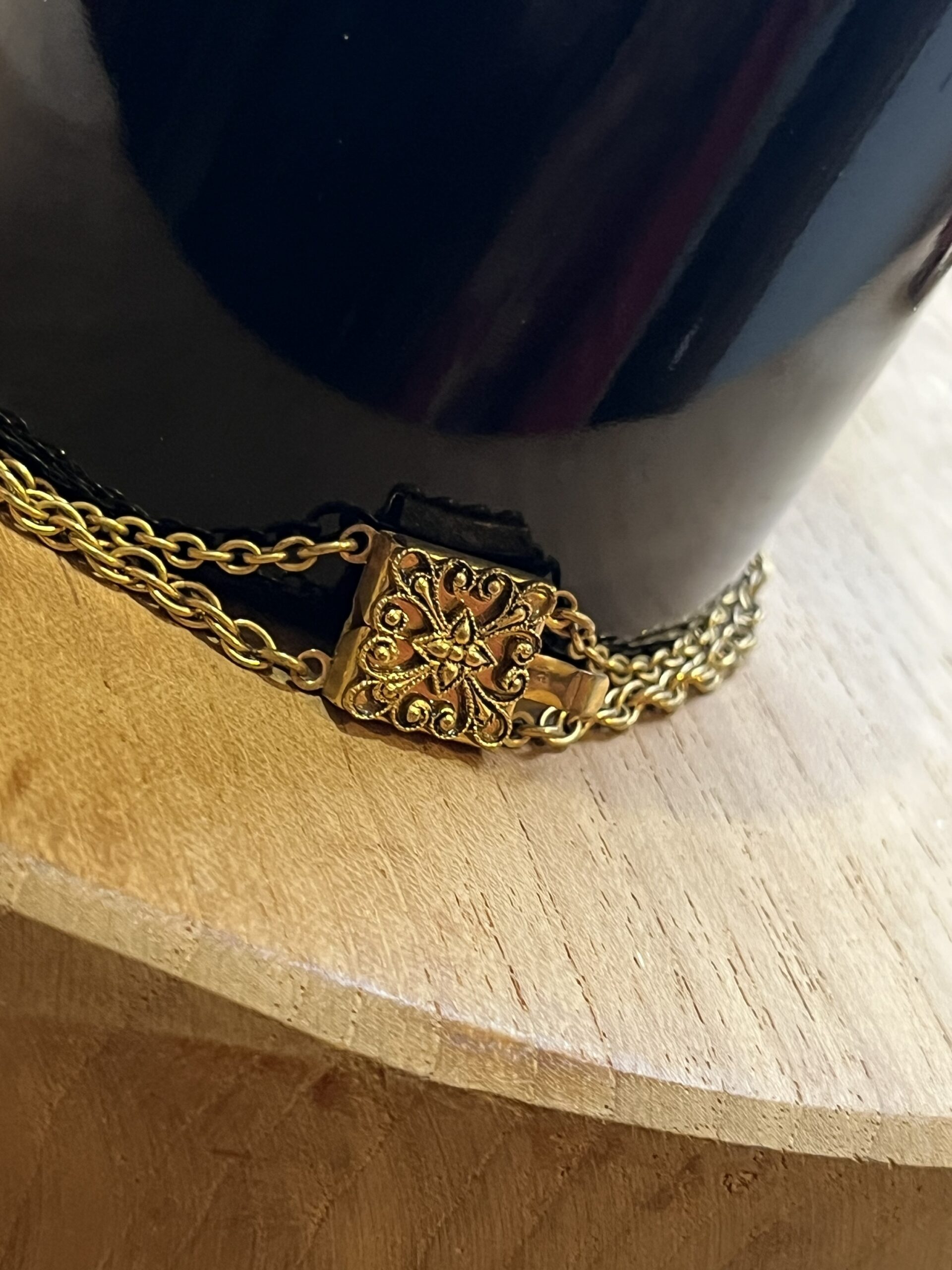 Collier Mémoire de Jaipur. Trois médaillons, un parfum de voyage – Image 3
