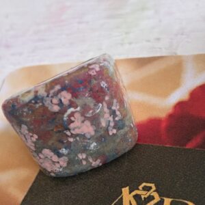 Bague Sakura Nomade. Collection Mémoires d’Acrylique